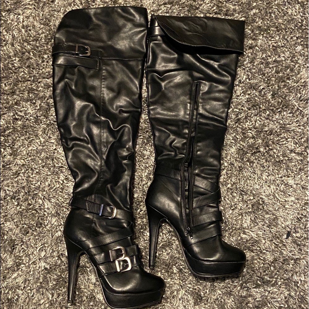 SHI Journey thigh high boots faux leather black 9.5